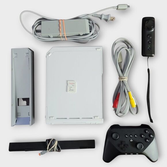 Nintendo Wii Console RVL-001 Bundle With Games And Accessories Mario Kart Wii - Picture 3 of 15